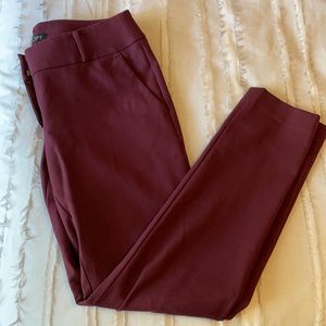 Size 2 Ann Taylor loft skinny slack pant in plum